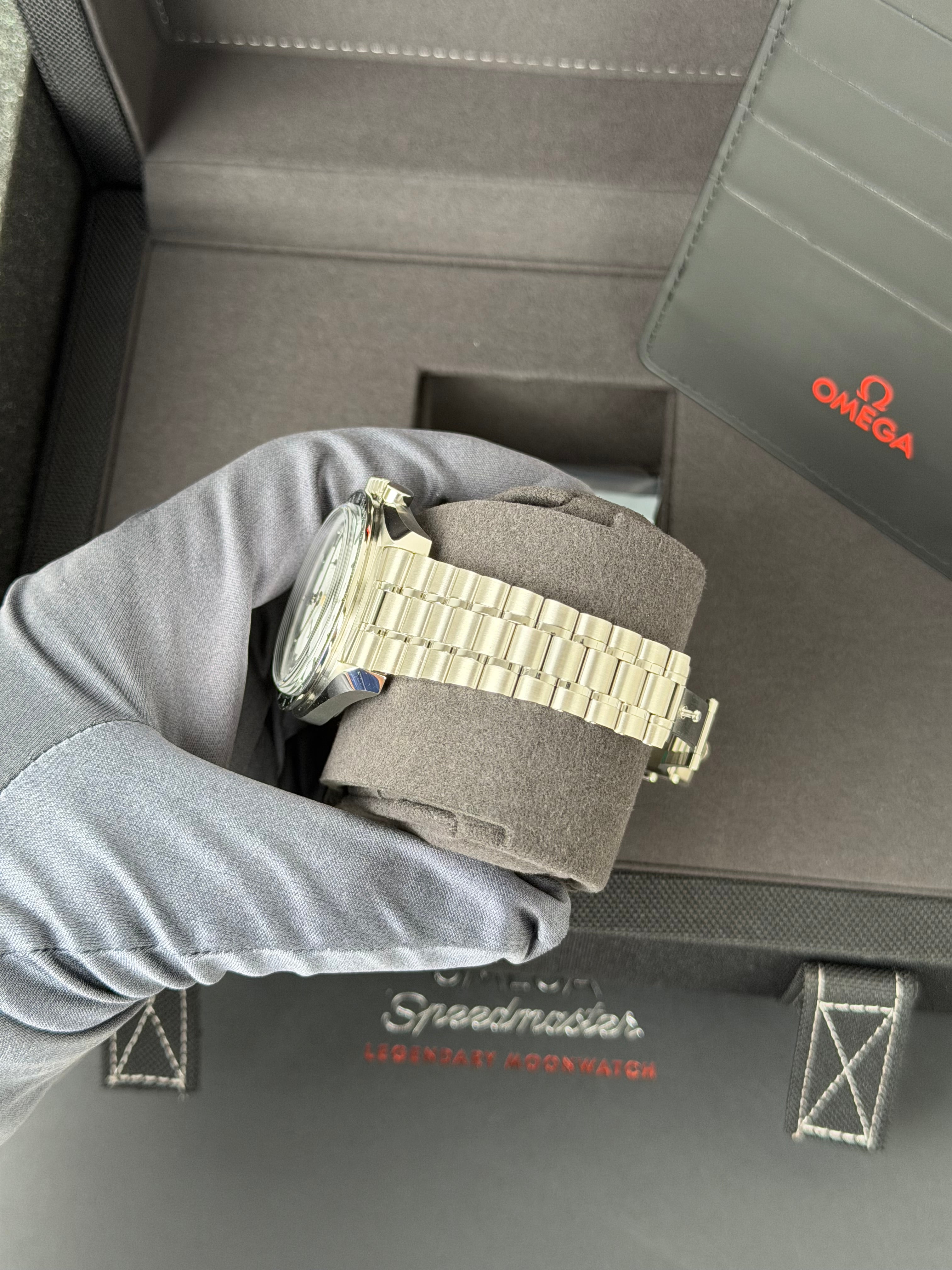 Omega Speedmaster Professional Moonwatch 2026 / FULL SET / NEU