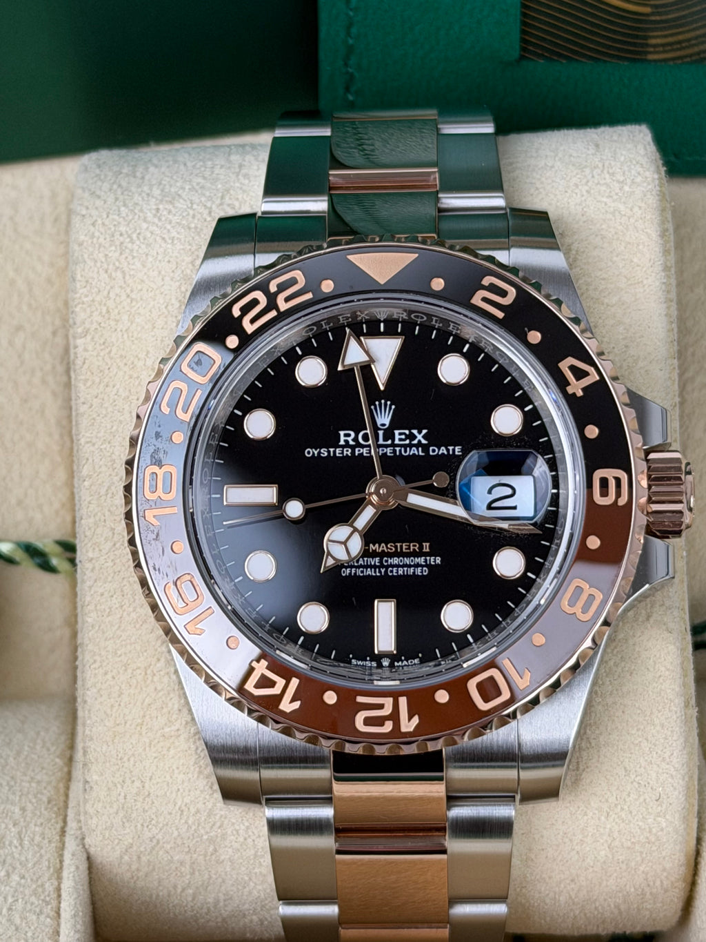 Rolex GMT-Master II ROOTBEER 12711CHNR / 2024 / FULL SET / WIE NEU / ERSTKAUFRECHNUNG