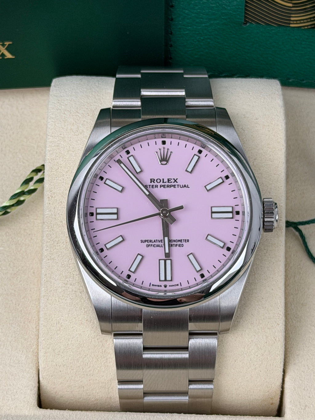 Rolex Oyster Perpetual 41 Candy Pink 134300 / 2026 / FULL SET / NEU / ERSTKAUFRECHNUNG