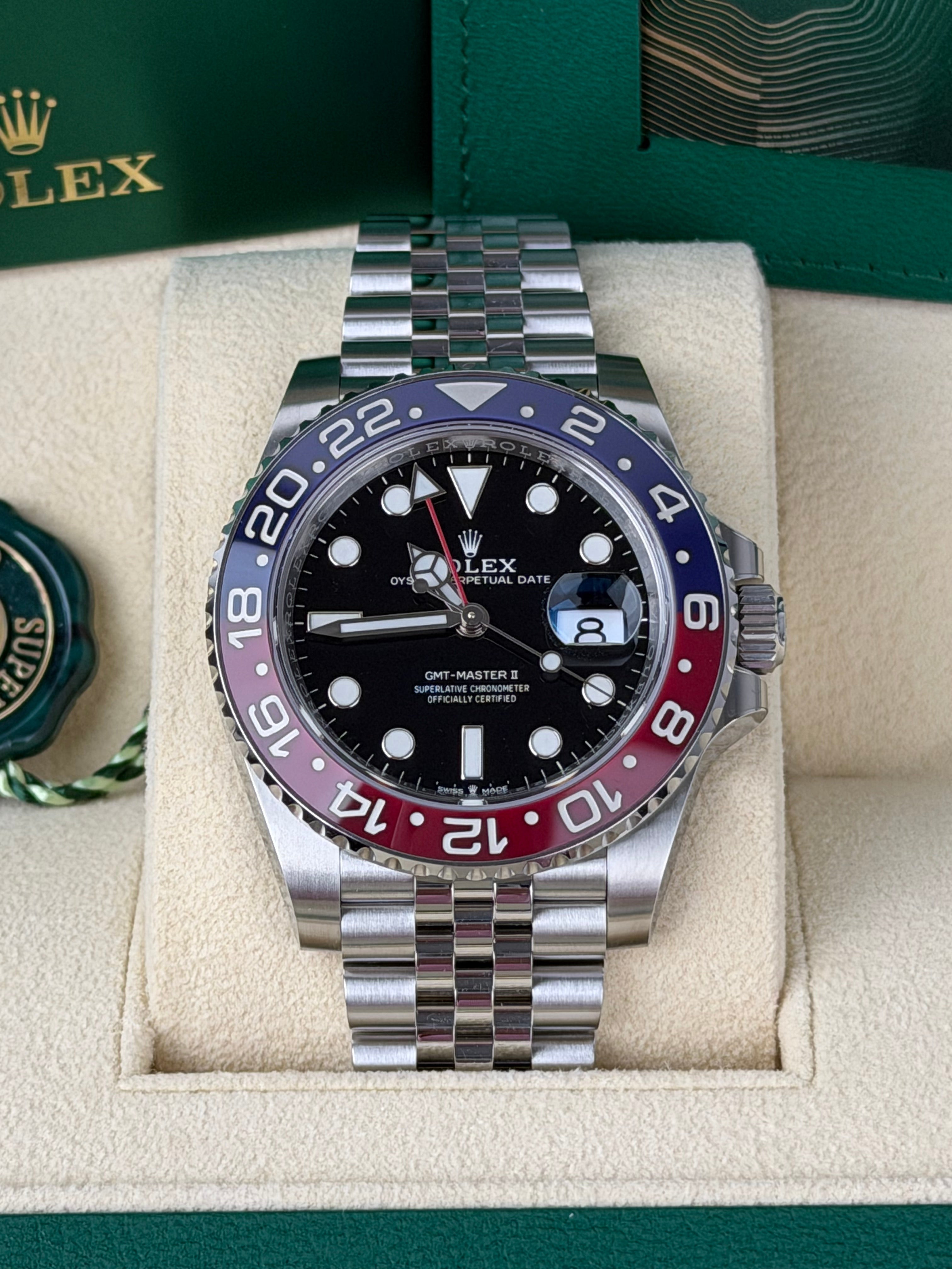 Rolex GMT-Master II 126710BLRO Pepsi / 2022 / FULL SET / NEU / ERSTKAUFRECHNUNG