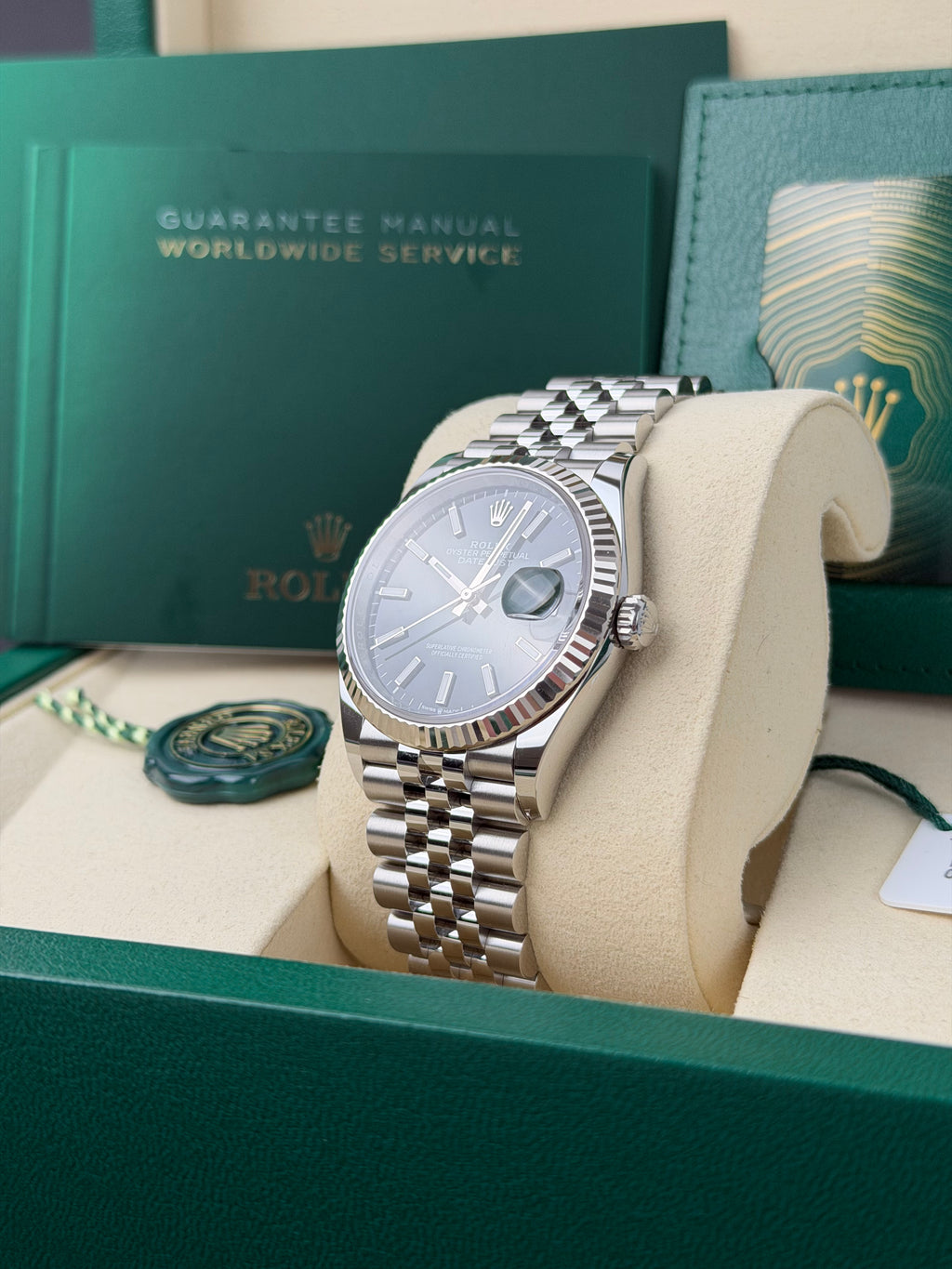 Rolex Datejust 36 Ombre 126234 / 2026 / FULL SET / NEU / ERSTKAUFRECHNUNG
