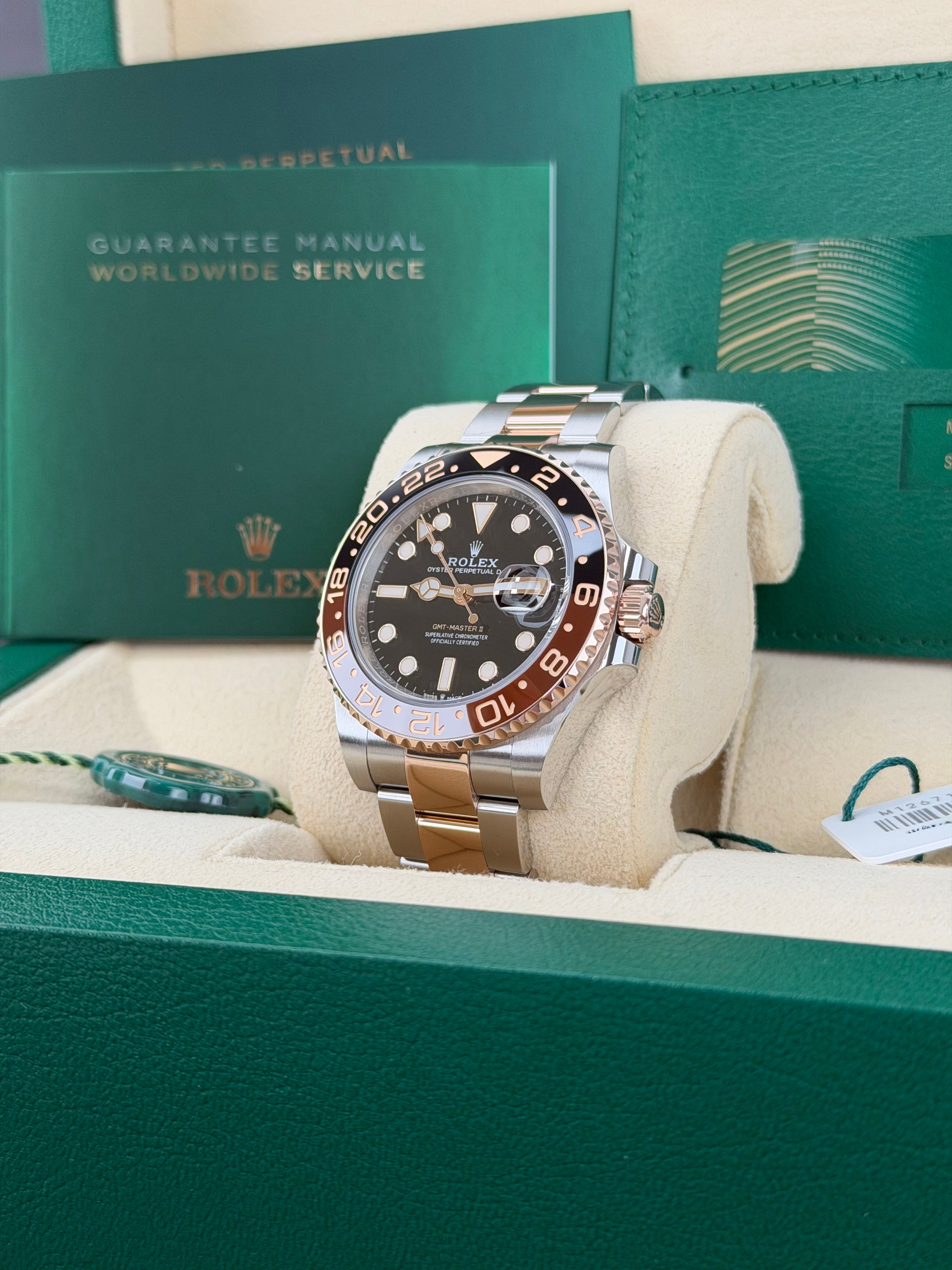 Rolex GMT-Master II ROOTBEER 12711CHNR / 2020 / FULL SET / WIE NEU
