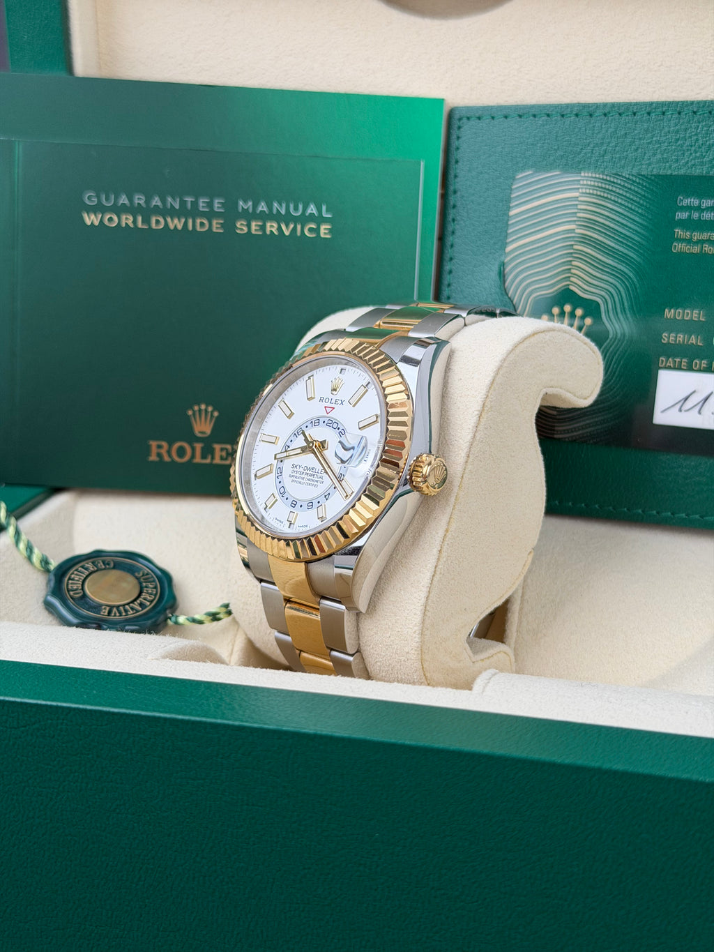Rolex Sky-Dweller / 326933 / 2022 / FULL SET / UNPOLIERT