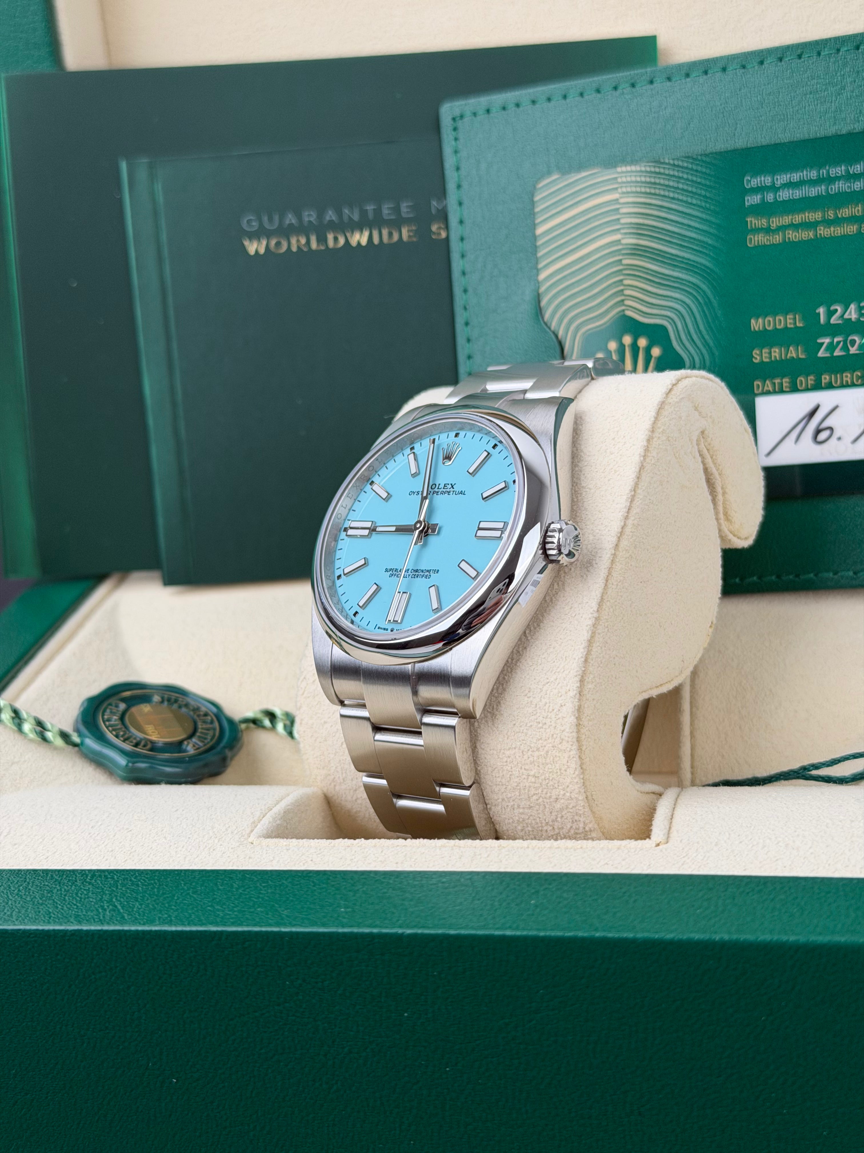 Rolex Oyster Perpetual 41 Tiffany 124300 / 2021 / FULL SET / WIE NEU