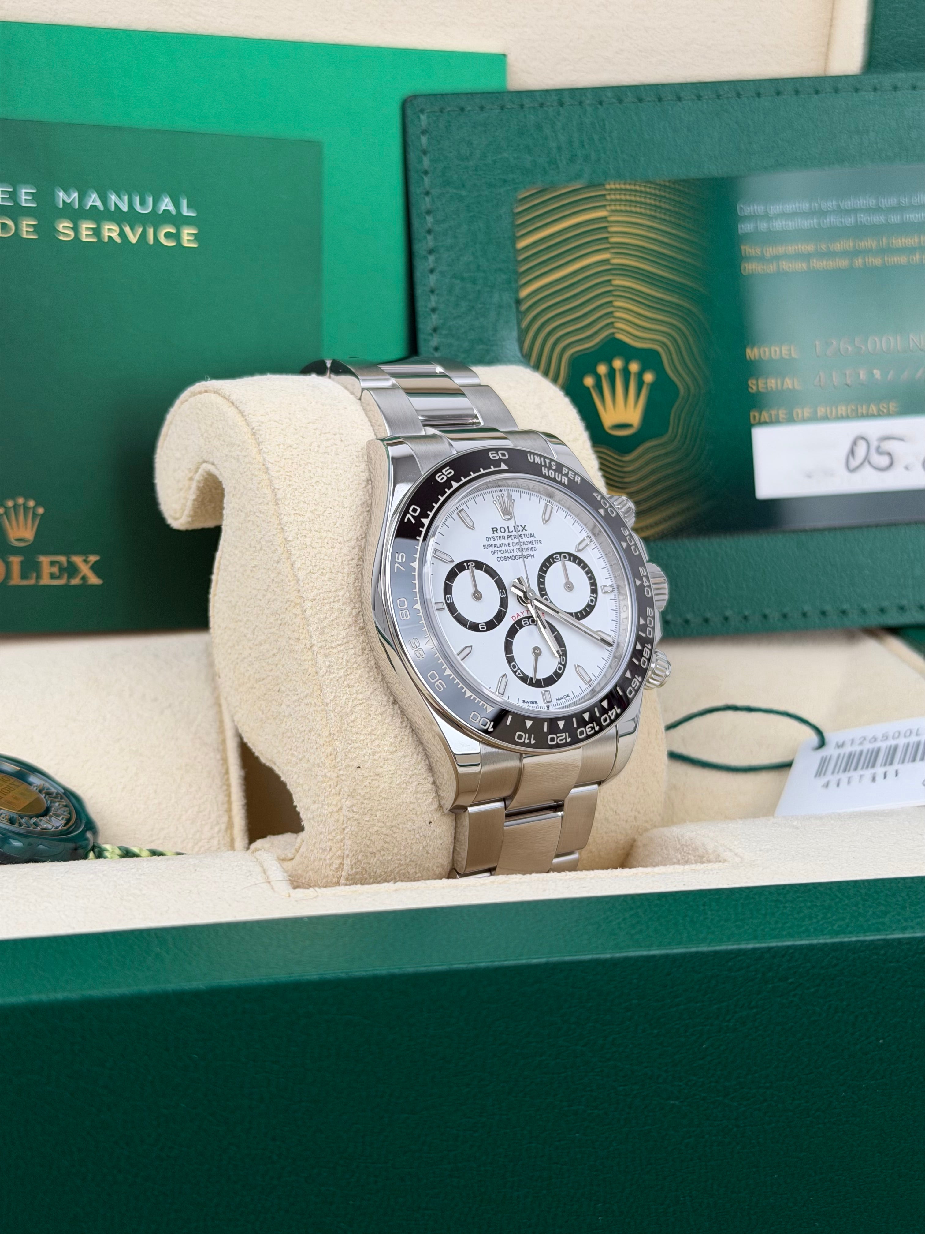Rolex Daytona 126500LN Panda / 2024 / FULL SET / WIE NEU / ERSTKAUFRECHNUNG
