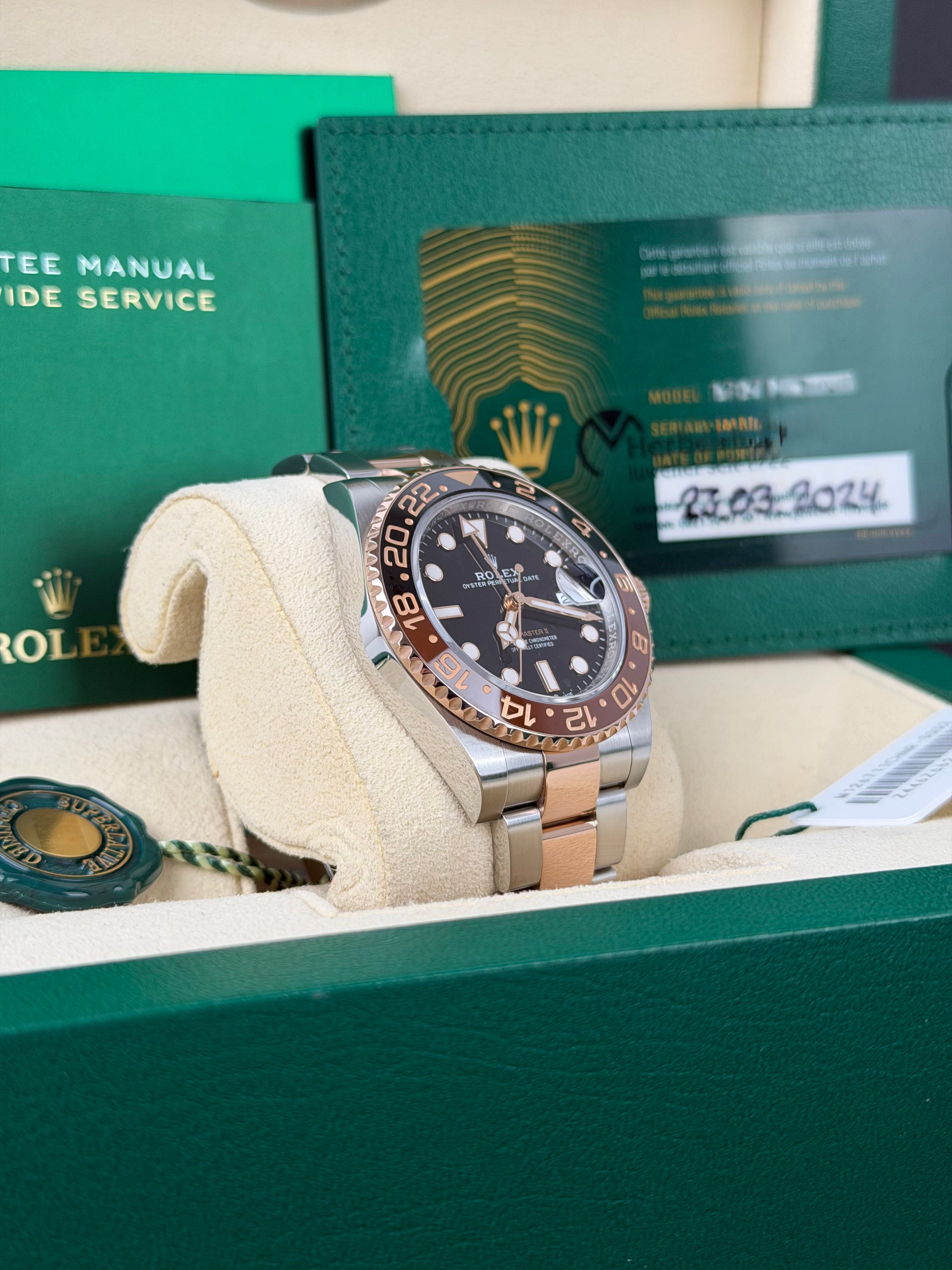 Rolex GMT-Master II ROOTBEER 12711CHNR / 2024 / FULL SET / WIE NEU / ERSTKAUFRECHNUNG