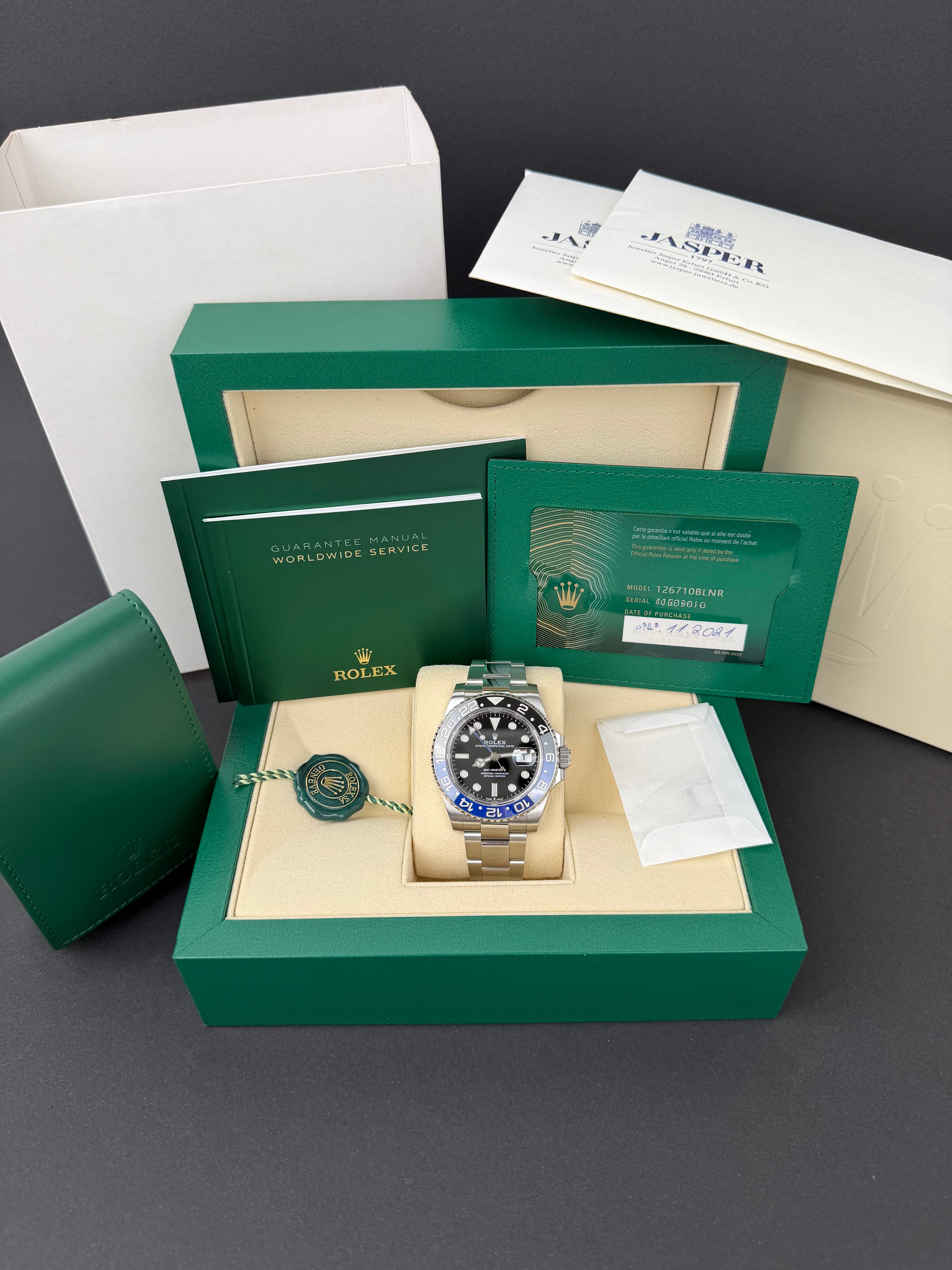 Rolex GMT-Master II Batman 126710BLNR / 2021 / FULL SET / WIE NEU / ERSTKAUFRECHNUNG