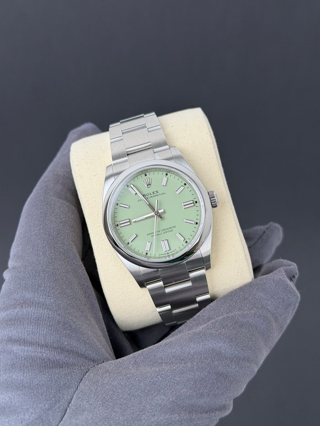 Rolex Oyster Perpetual 36 126000 / 2025 / FULL SET / NEU