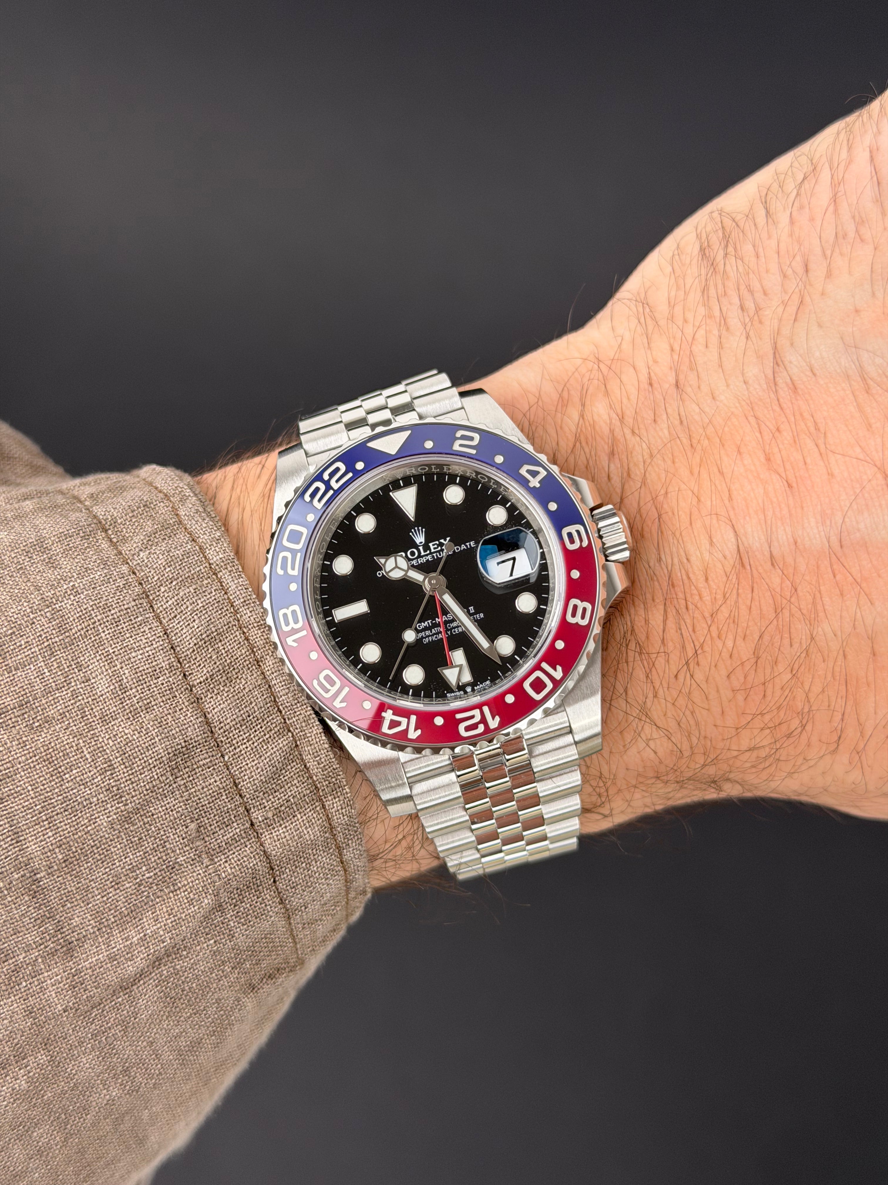 Rolex GMT-Master II 126710BLRO Pepsi / 2020 / FULL SET / WIE NEU / ERSTKAUFRECHNUNG