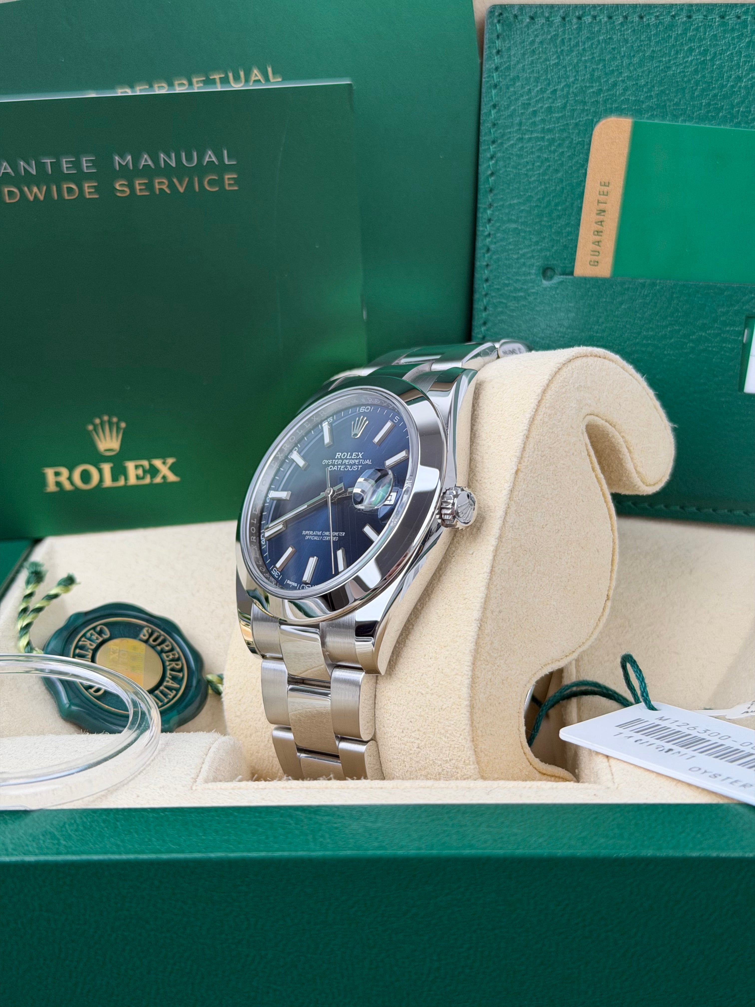 Rolex Datejust 126300 / 2018 / FULL SET / WIE NEU