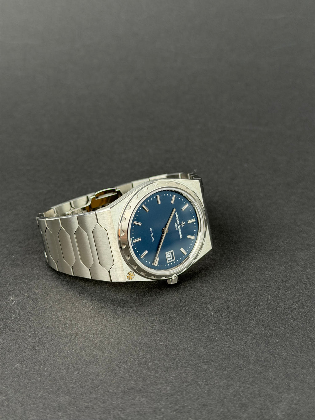 Vacheron Constantin 222 4200H/222A / 2026 / FULL SET / NEU