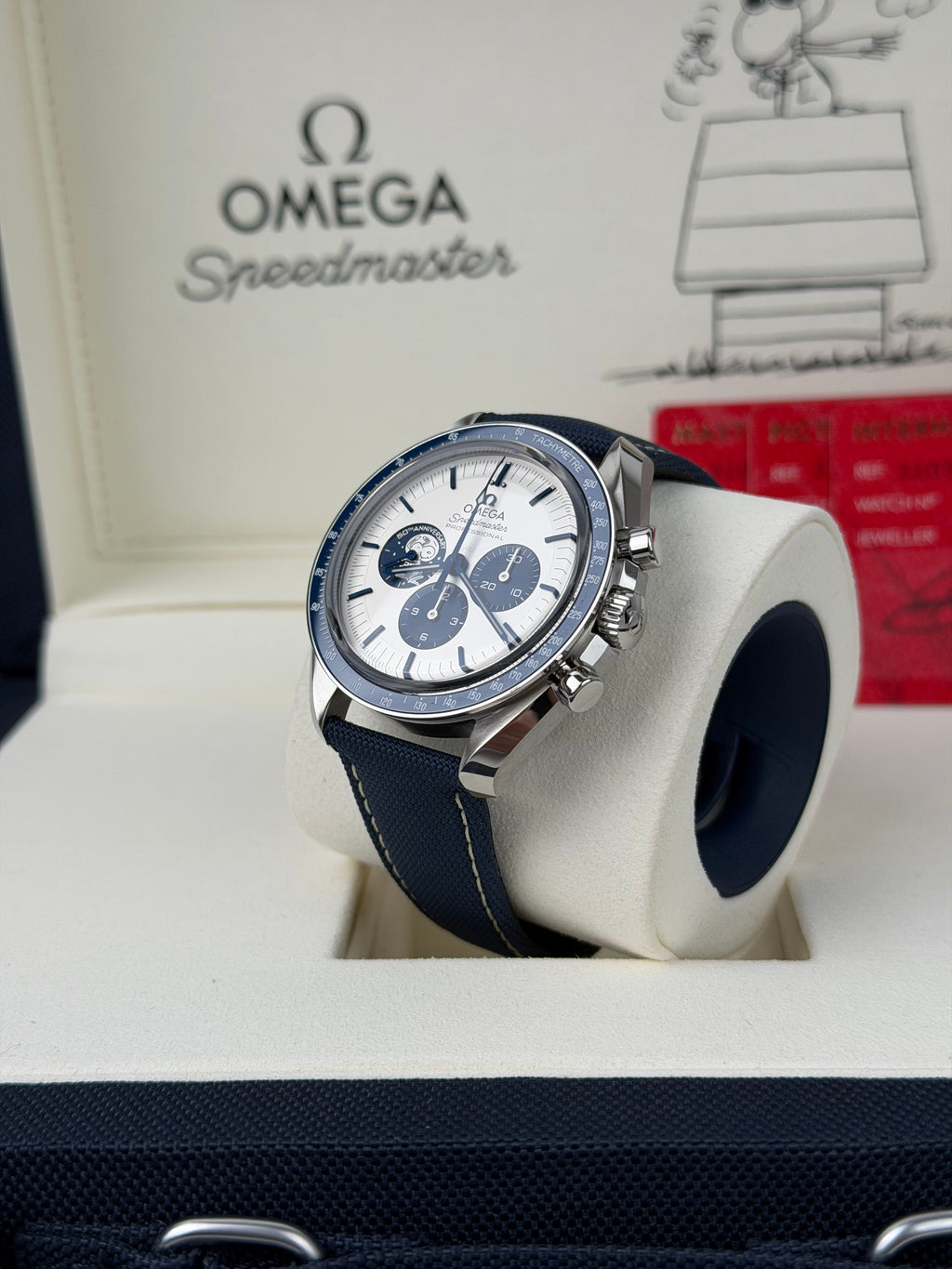 Omega Speedmaster Professional Moonwatch Snoopy / 2025 / FULL SET / NEU