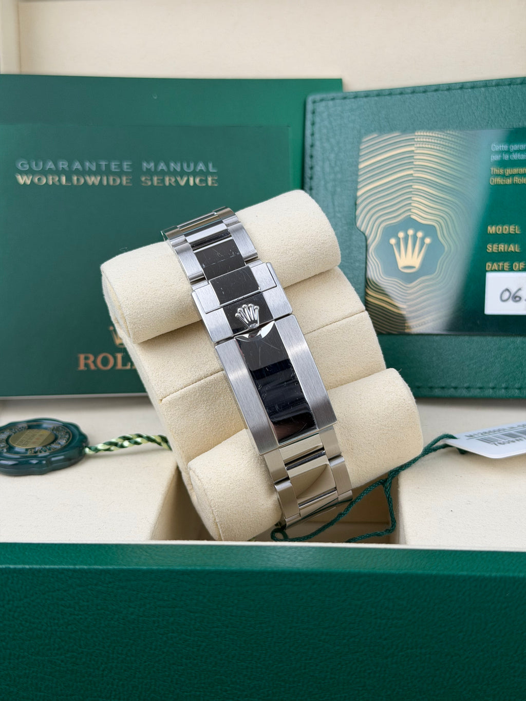 Rolex Daytona 126500LN Panda / 2026 / FULL SET / SEHR GUT