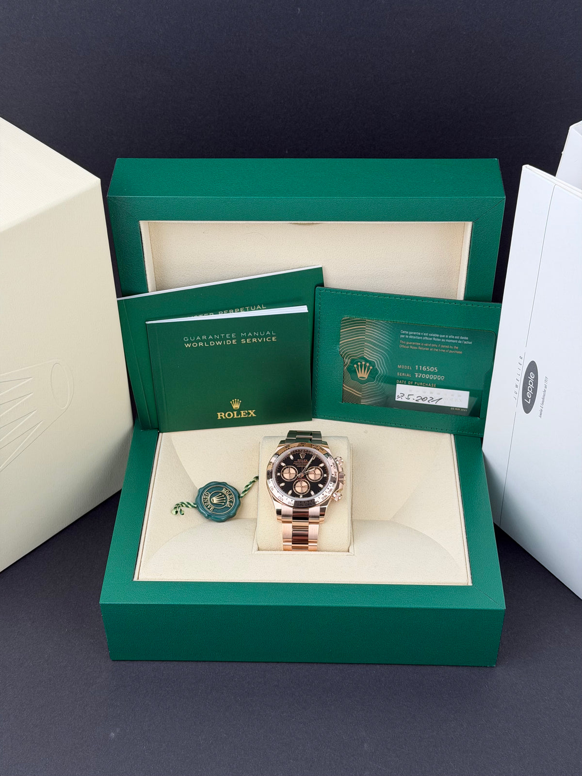 Rolex Daytona 116505 Schwarz / 2021 / FULL SET / NEU / ERSTKAUFRECHNUNG