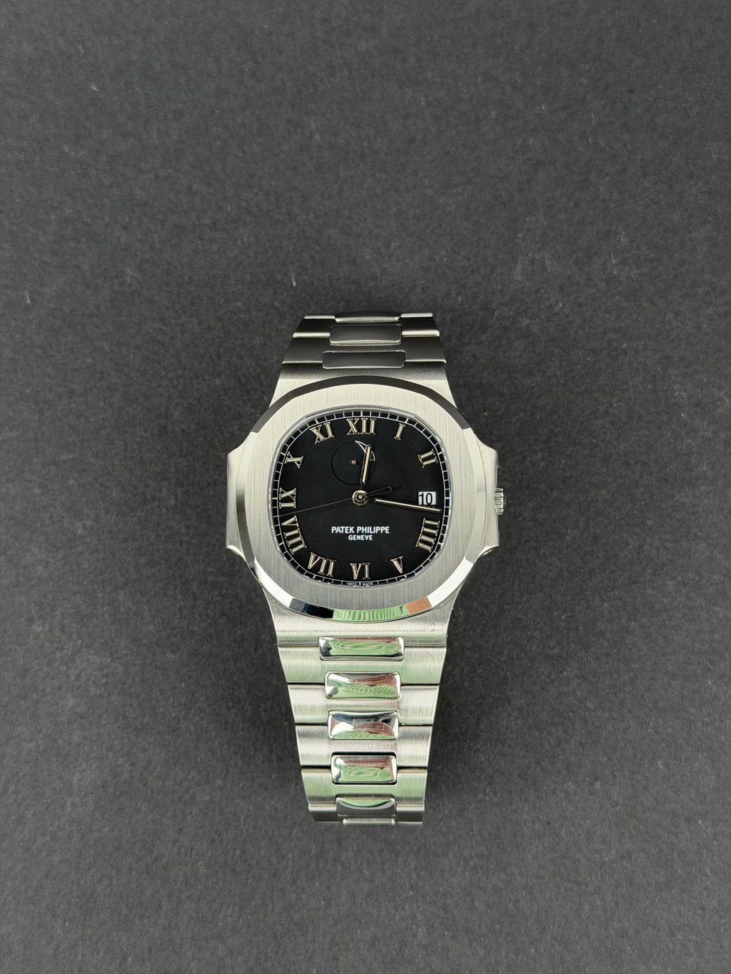 Patek Philippe Nautilus 3710 / 2001 / ARCHIV PAPER / SEHR GUT / PATEK SERVICE