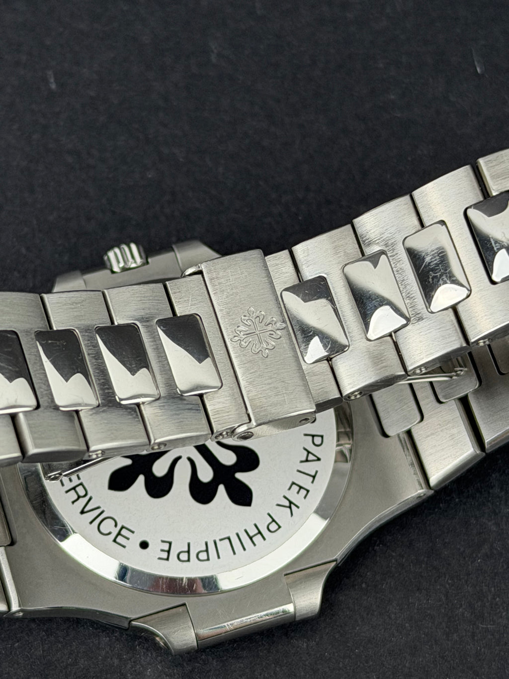 Patek Philippe Nautilus 3710 / 2001 / ARCHIV PAPER / SEHR GUT / PATEK SERVICE