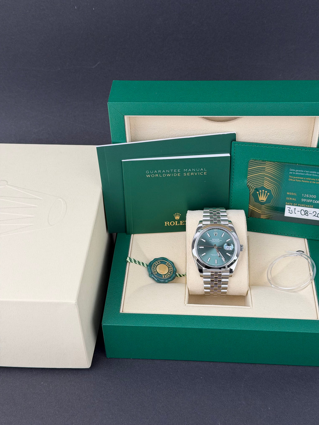 Rolex Datejust 41 126300 Mint Green / 2024 / FULL SET / WIE NEU