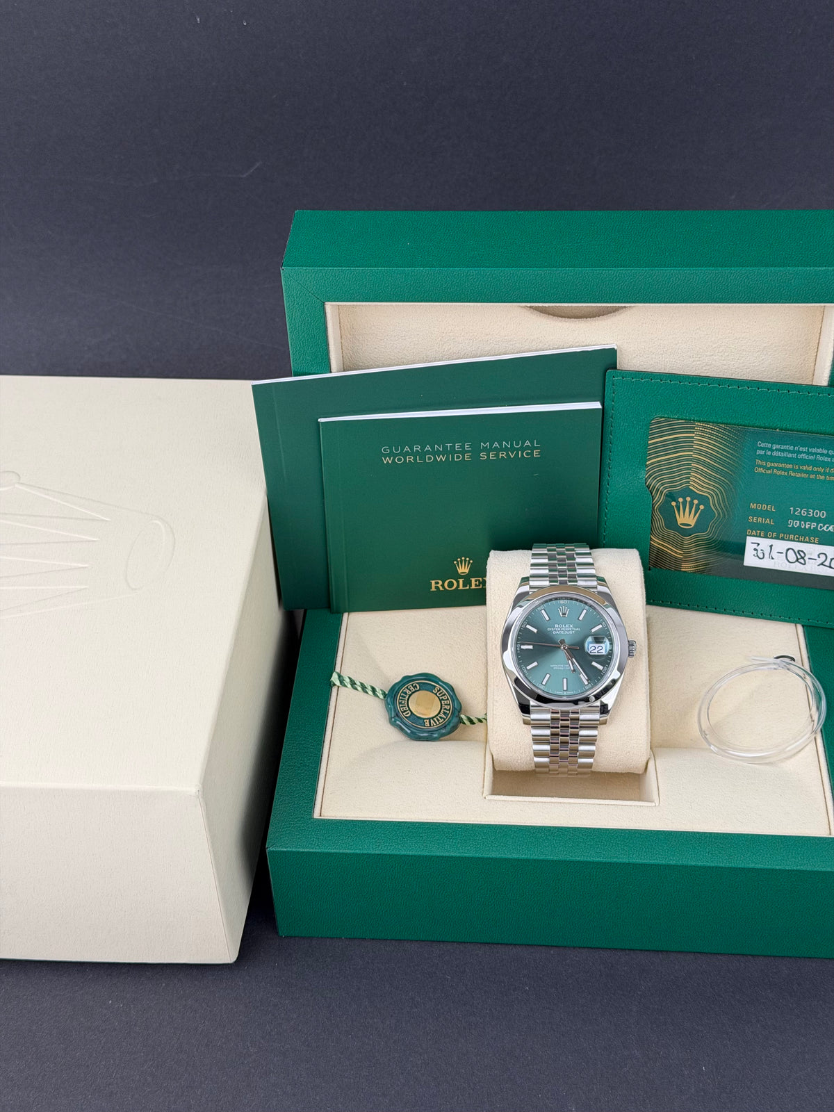 Rolex Datejust 41 126300 Mint Green / 2024 / FULL SET / WIE NEU