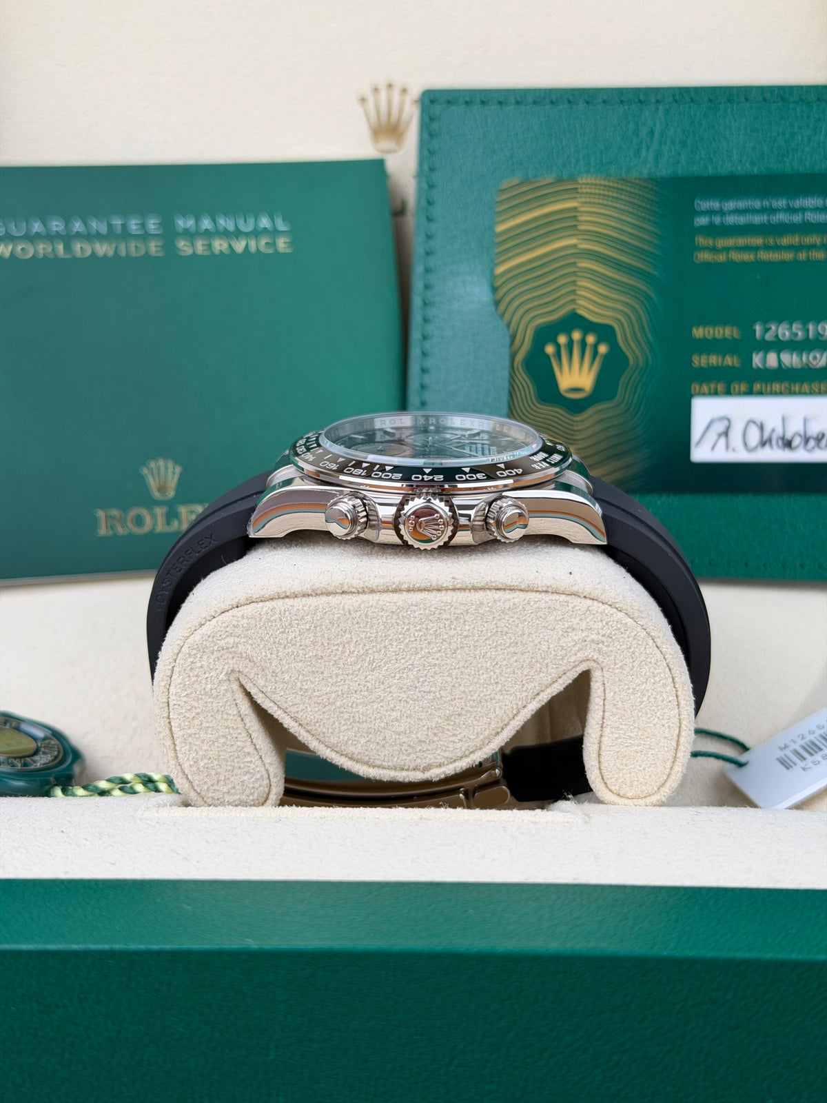 Rolex Daytona 126519LN Schwarz / 2023 / FULL SET / WIE NEU / ERSTKAUFRECHNUNG