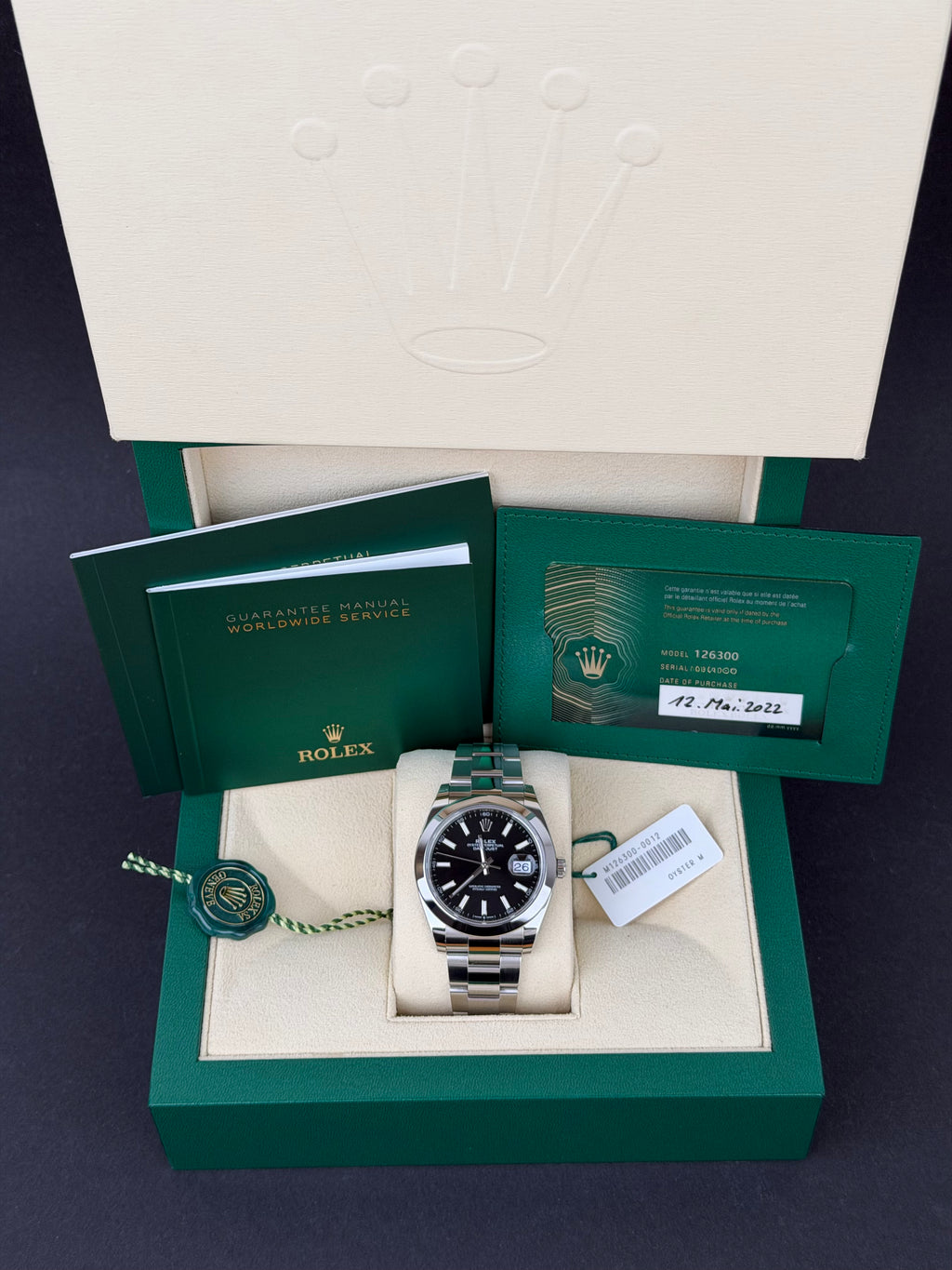 Rolex Datejust 41 126300 Schwarz / 2022 / FULL SET / SEHR GUT