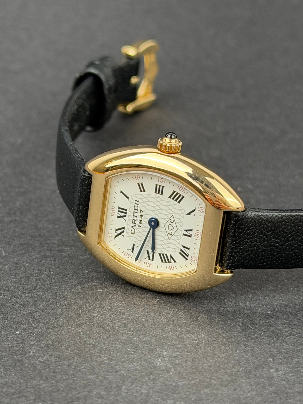 Cartier Tortue 1945 Love Dial / SEHR GUT
