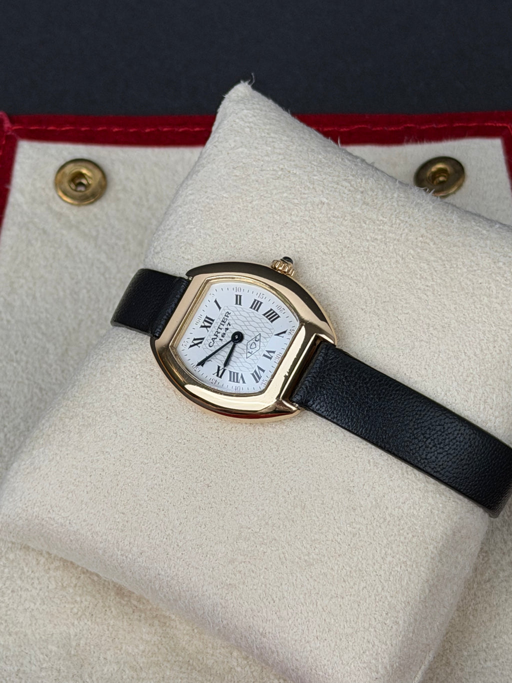 Cartier Tortue 1945 Love Dial / SEHR GUT