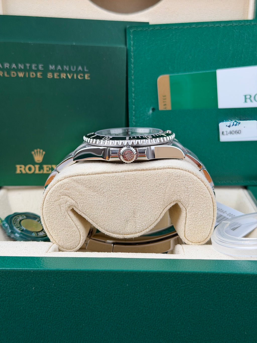 Rolex Submariner 114060 / 2016 / FULL SET / WIE NEU / ERSTKAUFRECHNUNG
