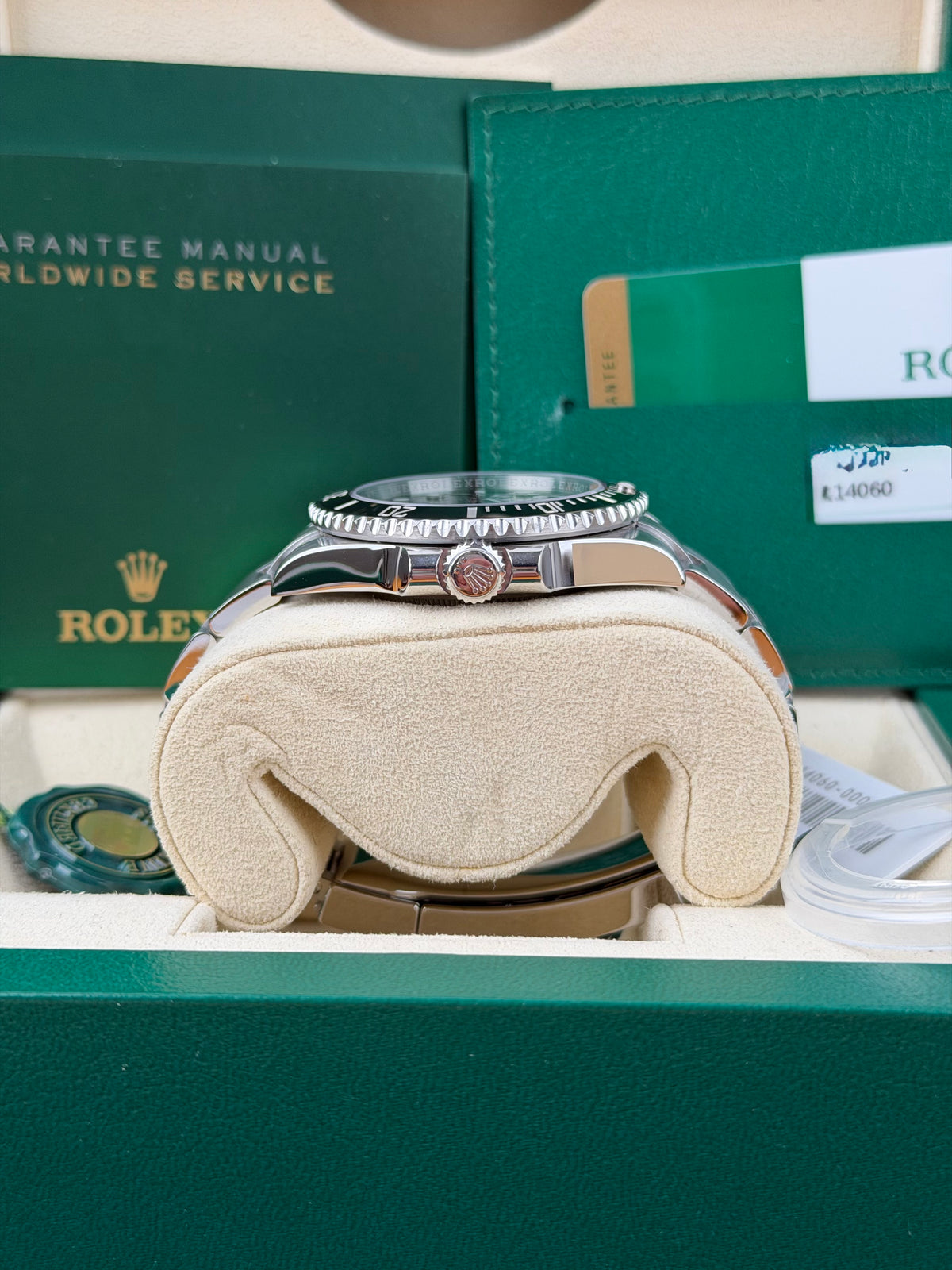 Rolex Submariner 114060 / 2016 / FULL SET / WIE NEU / ERSTKAUFRECHNUNG