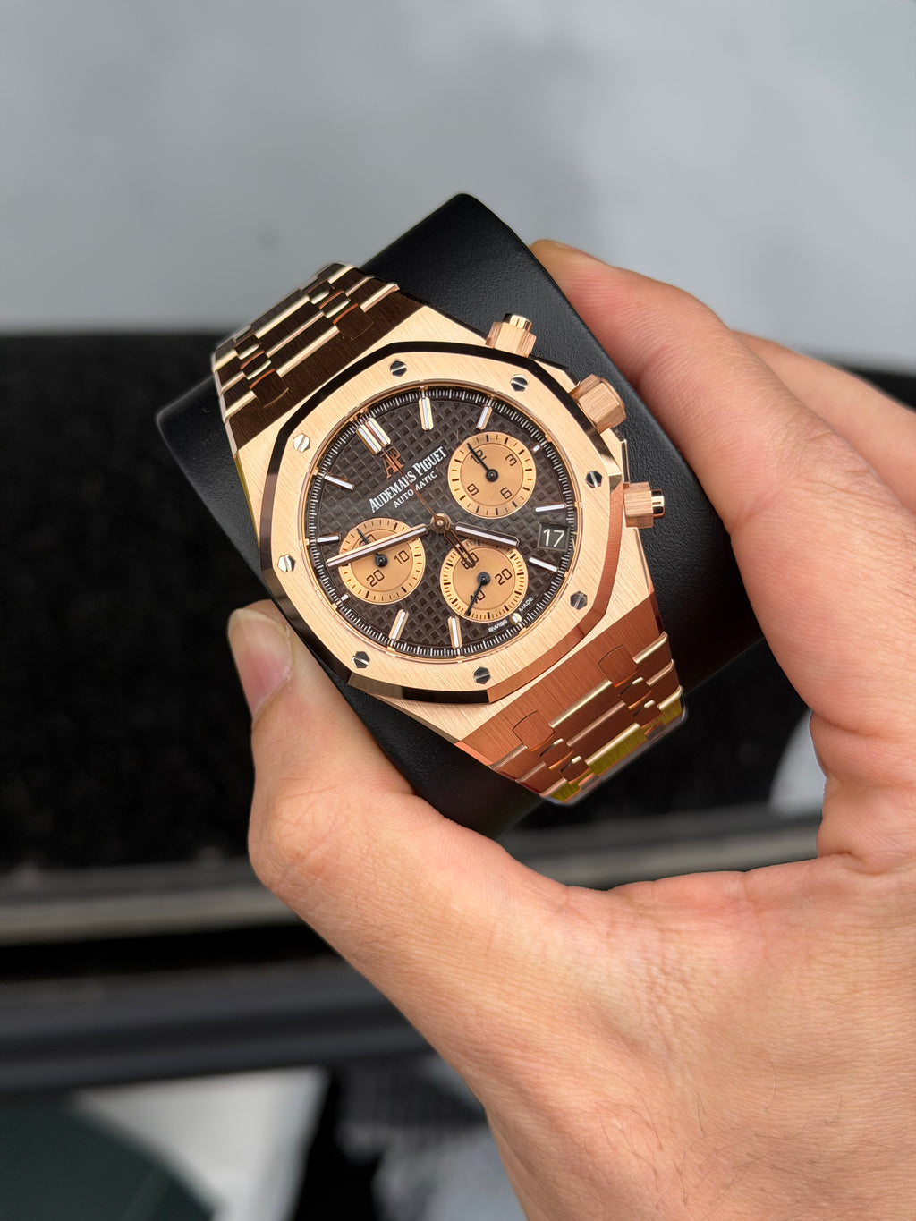 Audemars Piguet Royal Oak 41 Chronograph Chocolate 26239OR / 2021 / FULL SET / WIE NEU
